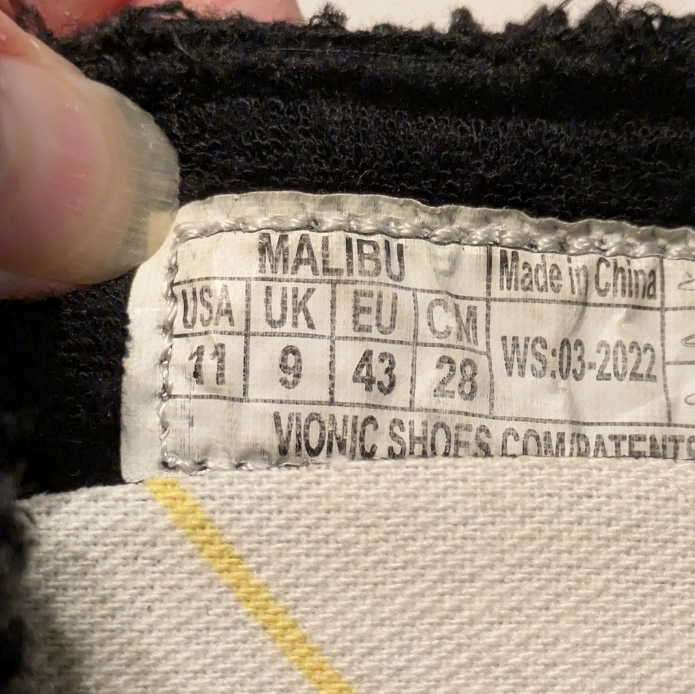 Vionic Beach Black Malibu 11 - Picture 6 of 7